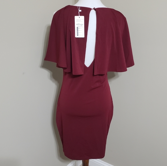 Cape top sheath dress - Picture 3 of 4